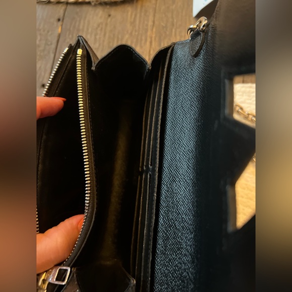 LOUIS VUITTON Portefeuille Twist Chain - Picture 11 of 16